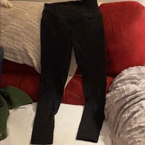 NWT VSX Victoria’s Secret Leggings Size Small